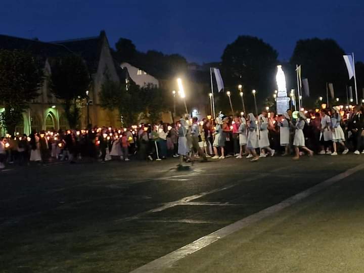 2024 PROCESSION AUX FLAMBEAUX 1