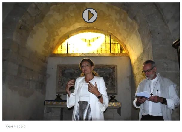 2025 FLEUR NABERT bouton